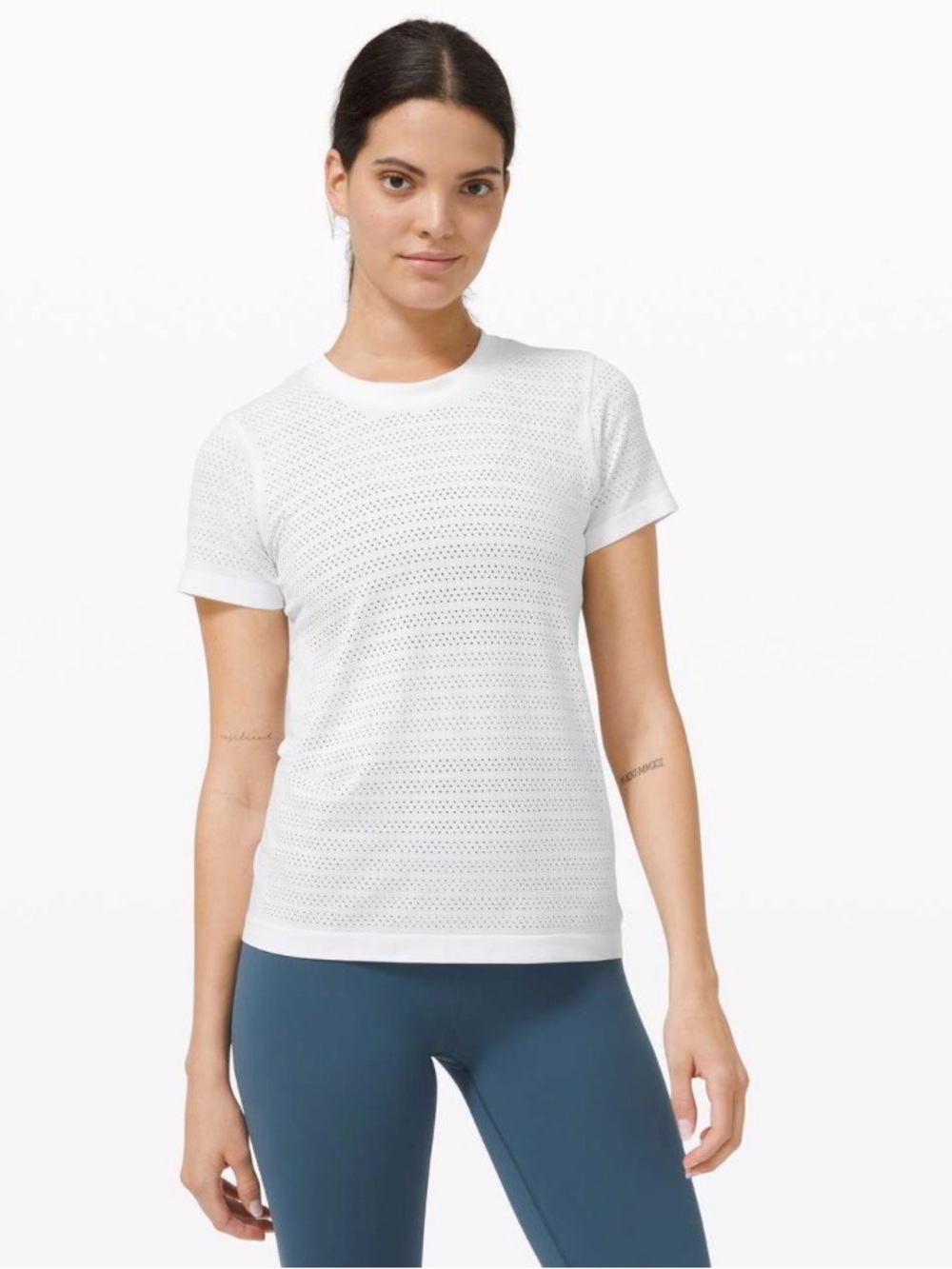 Lululemon Swiftly Breathe Short Sleeve